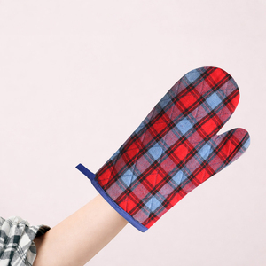 Guantes de horno con diseño a cuadros, 100% algodón orgánico, guante de horno más vendido a un precio asequible. Proveedor en India. - Product Image 1