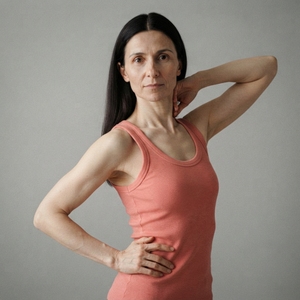 Camiseta sin mangas deportiva de algodón gris jaspeado para mujer, anti-bolitas, acanalada, para yoga, gimnasio y pilates - Product Image 2