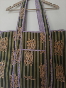 <b>Boho</b> Floral Print Quilted Tote <b>Bag</b> with Ruffle Trim Open Closure Eco-friendly Cotton Fabric Organic Cotton Lining - Product Image 6