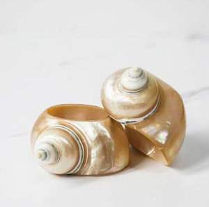 Meilleures ventes : Anneau de serviette en coquillage naturel raffiné avec détail de perle, support décoratif en coquillage, pour dîner d'anniversaire, Vietnam - Product Image 4