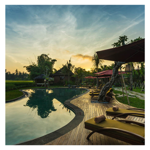 Sukabumi Carrelage de piscine vert en pierre naturelle 10x10 cm pour usage extérieur - Product Image 5