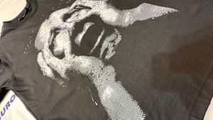 T-shirt unisexe ample et épais style streetwear 100 % coton, coupe oversize, impression sérigraphique personnalisée - Product Image 3