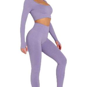 Ensemble de yoga sans couture 2 pièces pour femme de haute qualité, personnalisable avec logo, couleur contrastante, anti-plis, respirant, en bambou avec cordon de serrage - Product Image 4