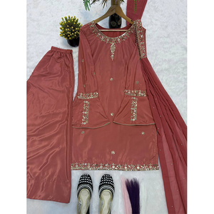 Colección de Trajes Sharara de Alta Costura con Bordado de Lentejuelas, en Seda Crepé Natural, de Última Tendencia y la Mejor Calidad - Product Image 1