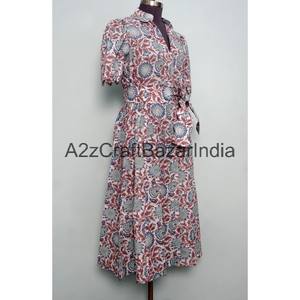 Vestido Midi de Mujer, Ecológico, 100% Algodón, Tejido, Estampado Floral, Corte en A, Cuello en V, Mangas Cortas, Bolsillos, Decoración con Botones - Product Image 5