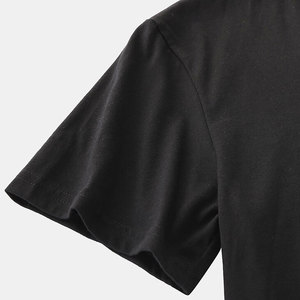 T-shirts pour hommes en tissu doux, inspirés des tendances, conçus pour la salle de sport, l'entraînement, l'usage quotidien et le style streetwear décontracté. - Product Image 5