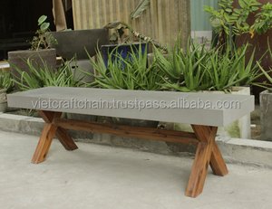 Banco de Jardín Moderno de Hormigón y Fibra de Vidrio con Patas de Madera y Asiento Impermeable para Parques y Patios - Product Image 3