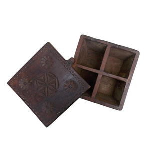 Caja de especias de madera apta para lavavajillas con 4 compartimentos divididos y tapa antigua, caja de especias de madera artesanal. - Product Image 1