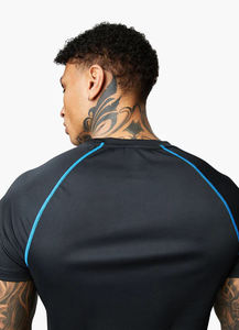 เสื้อยืดแขนสั้นสีดำ-น้ำเงิน คอวี ทรงสปอร์ต สำหรับออกกำลังกาย ฟิตเนส - Product Image 5