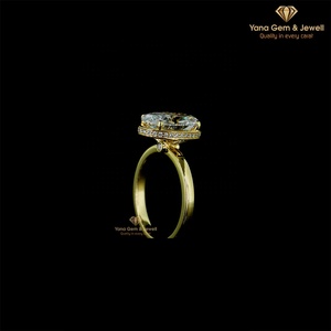 Anillo de Compromiso con Corte Oval Único, Oro Amarillo Sólido de 14K, Diamante Cultivado en Laboratorio CVD de 3.00 Quilates, Certificado IGI, Color E, Claridad VVS2 - Product Image 5