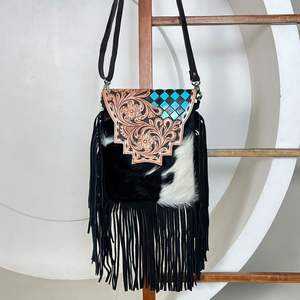 Sac bandoulière en cuir de vachette façonné à la main avec franges, orné de diamants turquoise et d'un portefeuille assorti, style bohème artisanal - Product Image 5