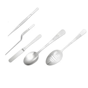 Juego de 5 Utensilios de Cocina para Emplatar, Pinzas, Espátula, Cuchara para Salsas, Proveedor en Pakistán - Product Image 1