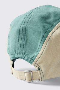 Casquette de baseball multipanneaux personnalisée en gros avec visière incurvée et sangle réglable, casquettes de baseball respirantes de qualité supérieure à 6 panneaux - Product Image 2
