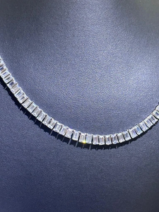 Collier de luxe pour femme avec diamants taille baguette, plaqué rhodium, en argent 925, serti à la main, bijoux de mariage - Product Image 5