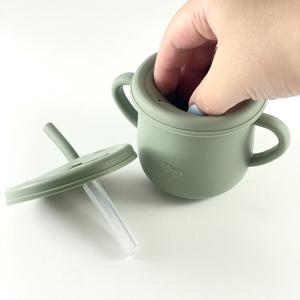 Vaso de silicona para bebé con pajita y compartimento para snacks, vaso de entrenamiento abierto y recipiente antiderrame para comida de bebé - Product Image 3