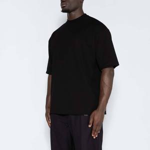 T-shirt pour homme avec logo personnalisé sur le devant, coupe ample, 100% coton, 230 g/m², col rond côtelé, manches courtes, impression sérigraphique, épaules tombantes - Product Image 3