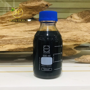 Découvrez l'attrait de l'huile essentielle d'oud 100% pure et naturelle, bienfaits anti-âge, distillée à la vapeur, parfum boisé pour les voyages spirituels - Product Image 6