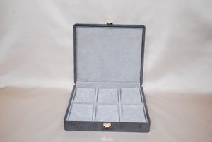 Boîte organisatrice de colliers japonais compatible avec pendentif rectangulaire imprimé, six compartiments et finition en velours, 243x213x50mm - Product Image 6