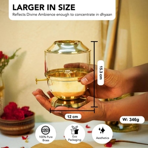 Hind Craft Living Brass Akhand Jyot Diya HCL-DIYA-0027 – Couvercle en verre traditionnel avec levier de réglage du mèche et vis de levage pour bougie Akhand Jyot - Product Image 5