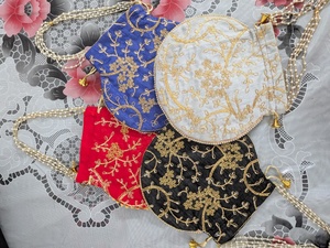 Mini sac Potli de créateur pour femme, broderie de perles multicolores, fermeture à cordon de haute qualité, idéal pour mariage, fête, cadeau, ou pour la garde-robe - Product Image 5