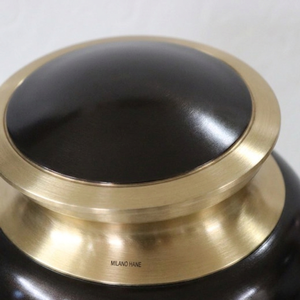 Indian Handcrafted Wholesale Aluminium Urn-Metal Urn for Human Ashes Adult Size-Polished Memorial Urn with <b>Secure</b> <b>Screw</b> Top Lid - Product Image 2