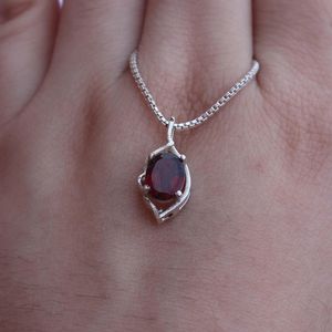 Pendentif vintage en pierre rouge grenat antique, fait main, plaqué argent, multi-pierres, élégant cadeau pour femme, bijoux - Product Image 5