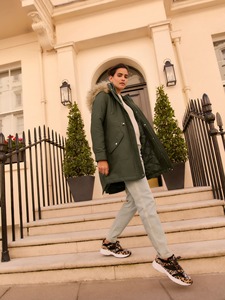 Chaqueta Parka Casual para Hombre con Capucha, Tejido Resistente al Agua y Marca Personalizada para Distribución al por Mayor - Product Image 2