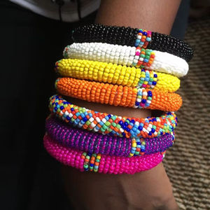 Conjunto de pulseras de estilo roll-on con cuentas de vidrio y cuerda de ganchillo, adornos de brazo tejidos coloridos para mujer, accesorios de uso diario - Product Image 1