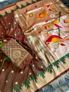 Sari de Seda Pathani Tradicional Suave con Tejido Zari, Diseño Bindi, Trabajo Meenakari, Pallu Rico, Sin Arrugas, Secado Rápido, para Bodas y Fiestas - Product Image 3