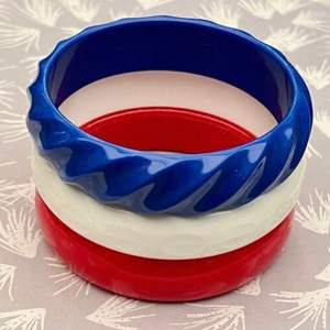 กำไลข้อมือเรซิ่นสมัยใหม่ | |   เงางาม สะดุดตา เหมาะสำหรับผู้นำเทรนด์และคนรักสไตล์ โดย AFZA ENTERPRISES - Product Image 6