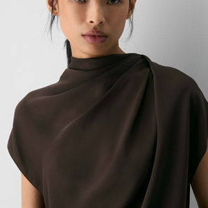 Chemisier élégant en polyester à col drapé, sans manches, en satin de soie, avec torsion avant professionnelle, pour femme, automne - Product Image 5