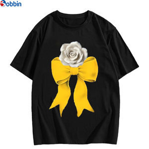 เสื้อยืดผู้หญิงราคาถูก เสื้อยืดสีดำพร้อมโบว์สีแดงและลายกุหลาบสีขาว คอกลม แขนสั้น สไตล์ลำลอง เสื้อสำหรับฤดูร้อน - Product Image 2