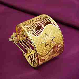 Bracelets manchette en laiton plaqué or 14K 18K 24K, motif floral ajouré, bijoux de mode pour femmes, vente en gros - Product Image 1