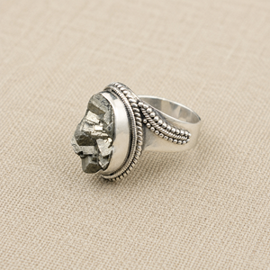 Raw Pyrite Crystal <b>Statement</b> <b>Ring</b> 925 Sterling Silver Rose Gold Yellow Gold Plated Handmade Designer Gemstone <b>Ring</b> for Unisex - Product Image 4