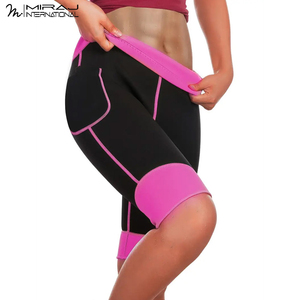 Shorts de yoga taille haute pour femmes en néoprène 3 couches, shorts de compression pour femmes, performance sportive, noir avec accents roses - Product Image 3