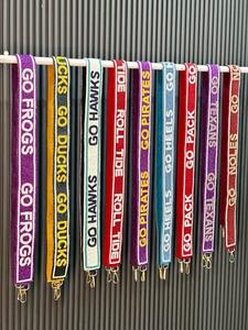 Correa de hombro bordada con cuentas de semilla y cinta de tela, accesorio para bolso, con diseño de la insignia de la hermandad griega o del equipo deportivo, con asa bordada a mano. - Product Image 3