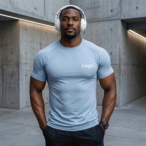 T-shirt de sport pour homme, léger, respirant, à séchage rapide, doux au toucher, en polyester et élasthanne, idéal pour la gym, fabrication ODM, populaire, respectueux de la peau. - Product Image 1