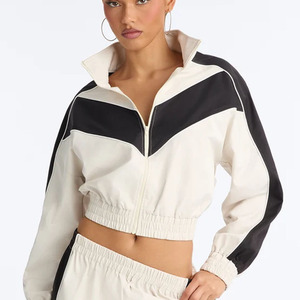 Wholesale Custom Logo New Arrival <b>Women</b> <b>Checkered</b> Half-zip Sports Suit Sweatshirt and <b>Shorts</b> Two Pieces Windbreaker Casual Set - Product Image 4