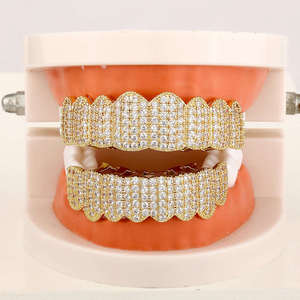 Grillz dentaire unisexe Hiphop en argent sterling plaqué or 18 carats avec moissanite taille brillant, ensemble complet de luxe pour le haut et le bas, pour usage quotidien - Product Image 2