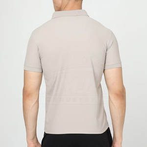 เสื้อโปโลทรงเข้ารูปสำหรับผู้ชาย ขายส่งคุณภาพสูง เสื้อโปโลทรงเข้ารูประบายอากาศได้ดี ผลิตในปากีสถาน - Product Image 4