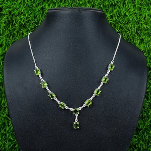 Collier de perles de péridot vert naturel fait main, qualité supérieure, certifié IGI, pendentif minimaliste en pierres précieuses, cadeau pour femme - Product Image 5