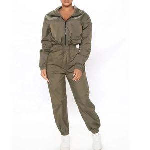 ชุดวอร์มกันลมออกแบบได้ตามต้องการชุดครอปมีฮู้ดแบบมีซิปชุดวิ่งออกกำลังกายระบายอากาศได้สำหรับยิมผู้ใหญ่พิมพ์โลโก้ XXL ฤดูใบไม้ร่วง - Product Image 1