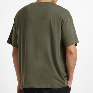 Camiseta de Manga Corta para Hombre, Color Verde Oliva, Cuello Redondo, Corte Regular, Estilo Casual, 100% Algodón Jersey - Product Image 1