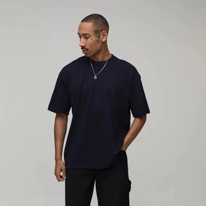 Camiseta holgada de corte cuadrado para hombre, con hombros caídos, de algodón grueso, estilo urbano, informal, para verano, uso diario. - Product Image 1