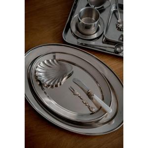 Assiettes de service en métal pour hôtels, forme ovale, designs et tailles personnalisables, assiettes de présentation en laiton pour événements - Product Image 1