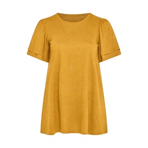 เสื้อยืดคอกลมแขนสั้นสีเหลืองมัสตาร์ดทรงหลวมสำหรับผู้หญิงราคาไม่แพง - Product Image 1