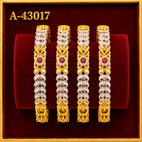 Brazaletes chapados en oro de 24 quilates para mujer con diseño clásico de flores A-43015