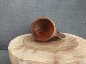 แก้วคุกซาไม้วอลนัทแกะสลักทำมือ แก้วกาแฟไม้ ของขวัญแคมป์ปิ้งส่วนตัว - Product Image 2