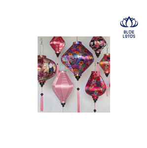 Lanterne en soie rouge et bambou BLUE LOTUS, nouvelle arrivée, décoration extérieure pour le Nouvel An chinois - Product Image 1