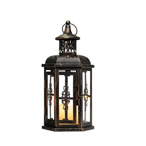 Lámpara Marroquí Inspirada en un Museo con Cuerpo de Metal Envejecido y Paneles de Vidrio Refinado para una Decoración Exclusiva del Hogar - Product Image 2